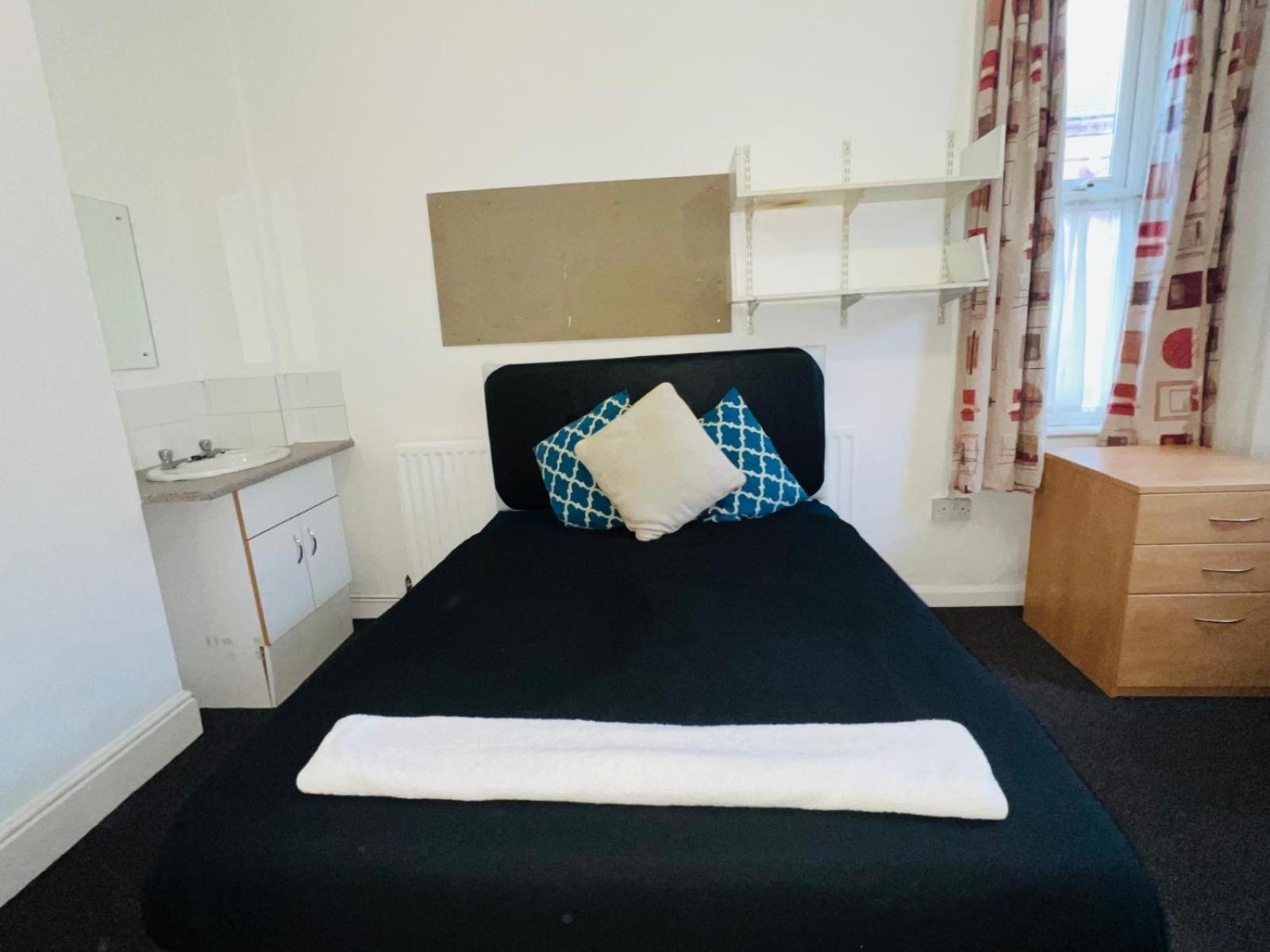 Grantham Park House Aparthotel Coventry Esterno foto