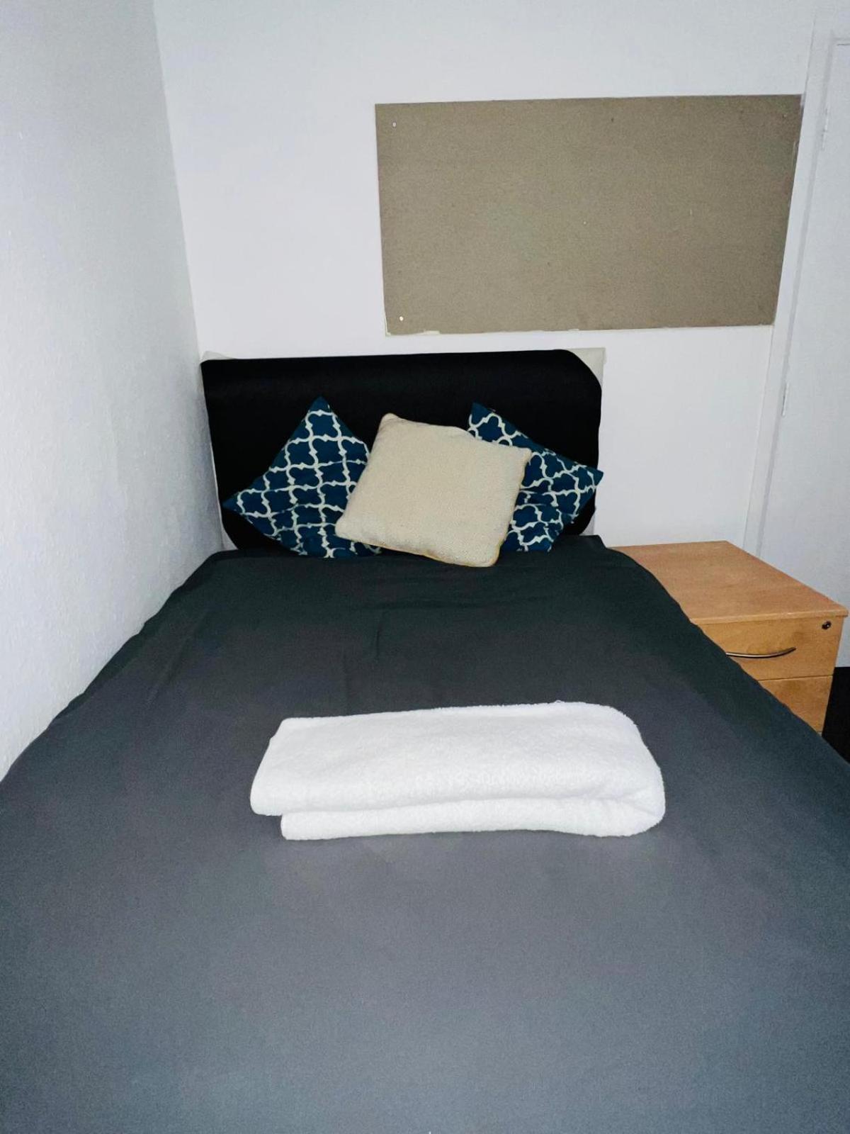 Grantham Park House Aparthotel Coventry Esterno foto
